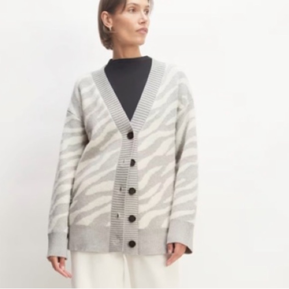 Everlane alpaca zebra print sweater